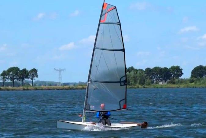 The Viola 14 is a lightweight sailing canoe with dinghy performance