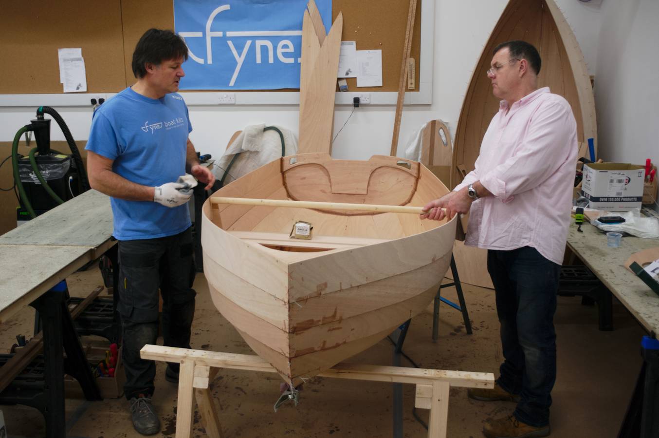 Building the Stem Dinghy rowing boat on a 5-day boatbuilding course at Fyne Boat Kits