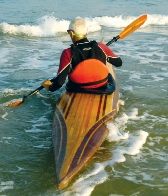 Guillemot Play surf kayak for fun playing in waves and surf