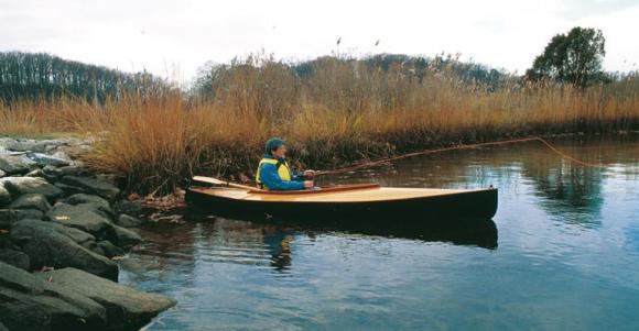 Fishing canoe that is light enough to carry a long way