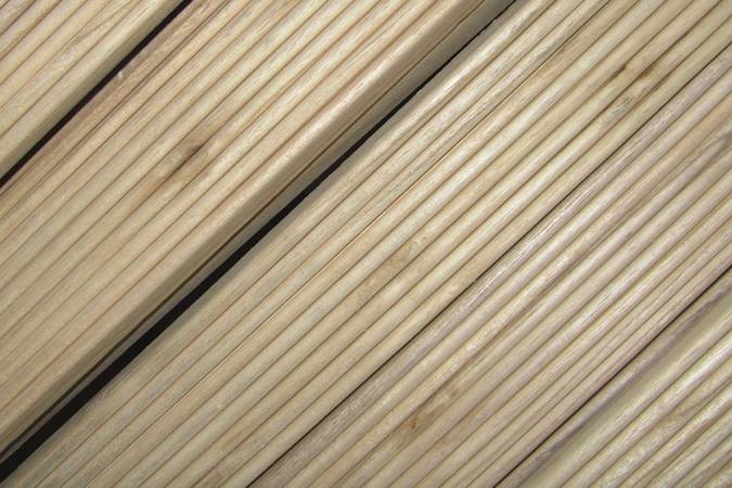 Paulownia strips milled with a bead and cove joint for strip-planked wooden boatbuilding