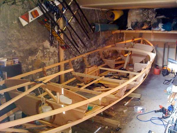 Wooden sailing dinghy under construction
