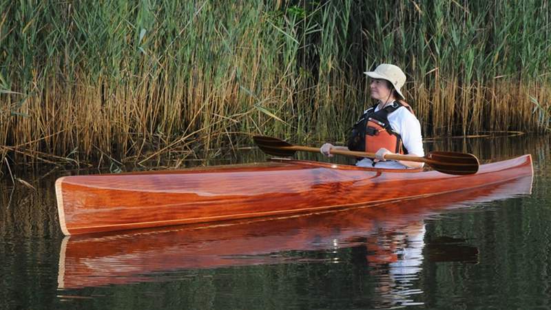 Elegant solo kayak with a large cockpit - microBootlegger