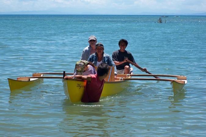 Drop-in canoe outriggers by Michael Storer