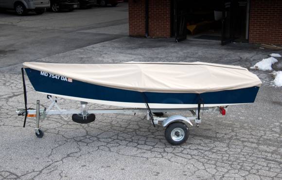 Canvas boat cover for a Jimmy Skiff II
