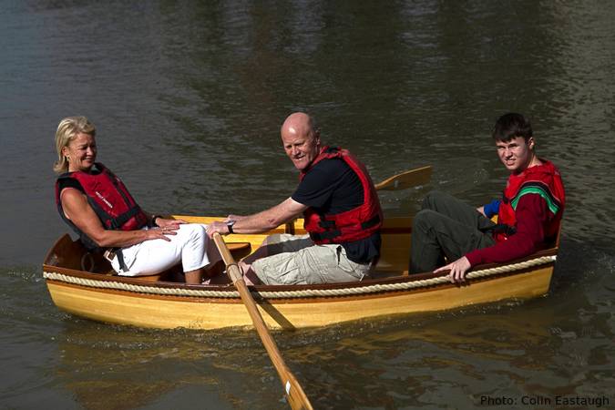 The Coot is a wooden rowing boat built using the cedar-strip method