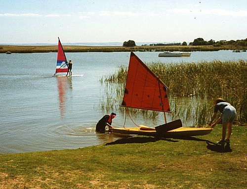 Drop-in canoe sailing lug rig by Michael Storer