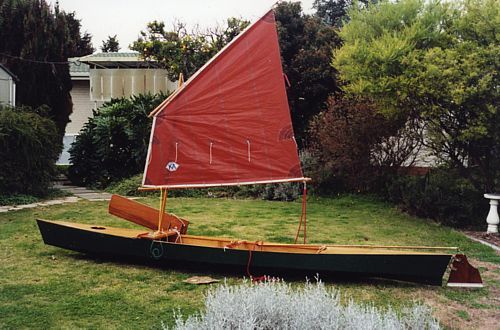 Drop-in canoe sailing lug rig by Michael Storer