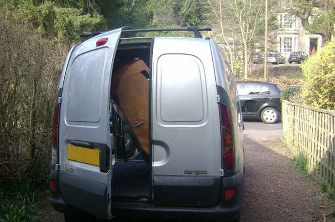 Fitting a rowing boat in a car