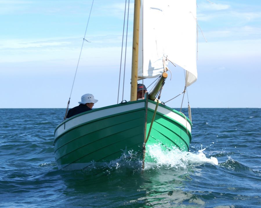 The Ebihen 16 Clinker is a traditional sailing boat built using the stitch-and-glue method