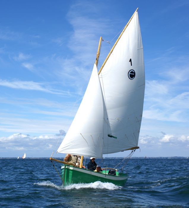 The Ebihen 16 Clinker is a traditional sailing boat built using the stitch-and-glue method