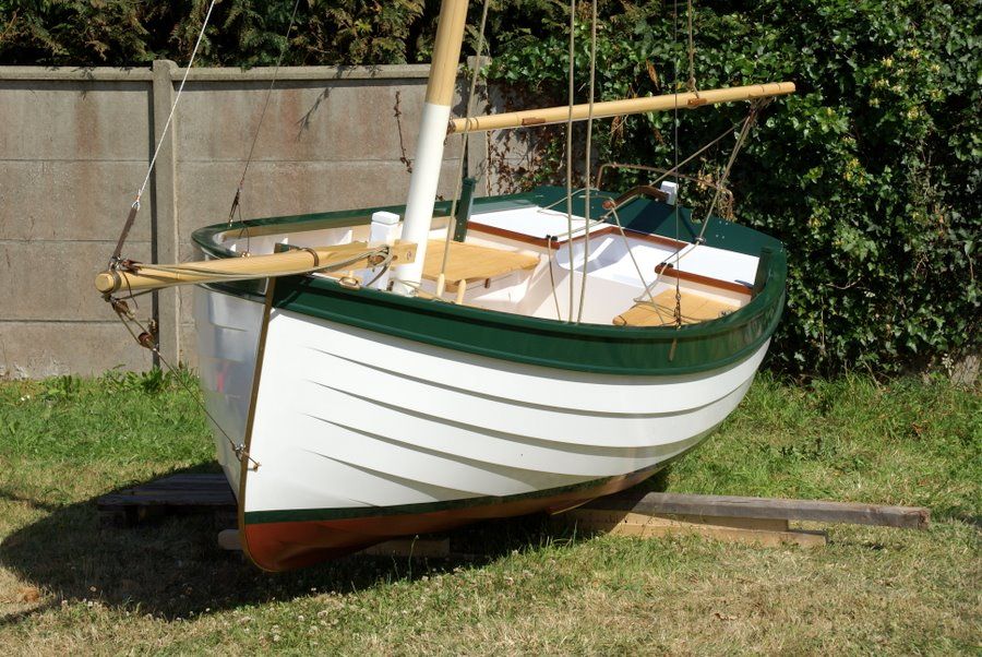 The Ebihen 16 Clinker is a traditional sailing boat built using the stitch-and-glue method