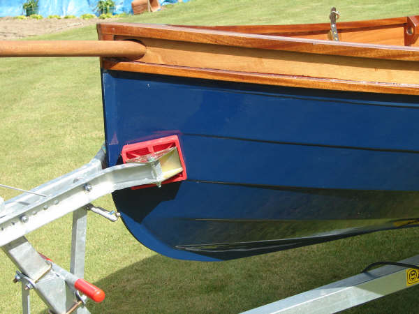 Attaching a bowspit to a clinker boat
