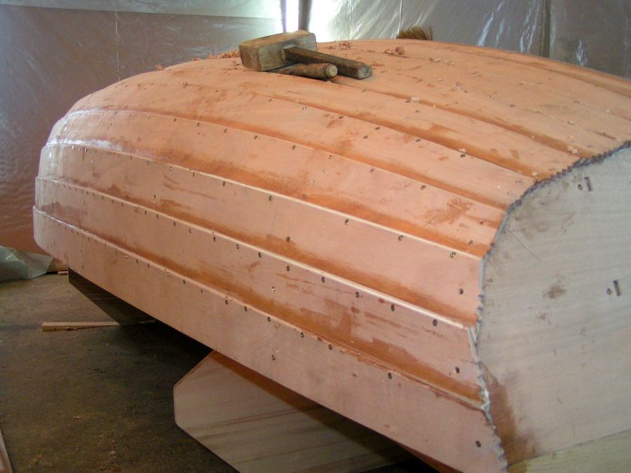 The Ilur dinghy is clinker-planked with CNC cut plywood to speed up the build process