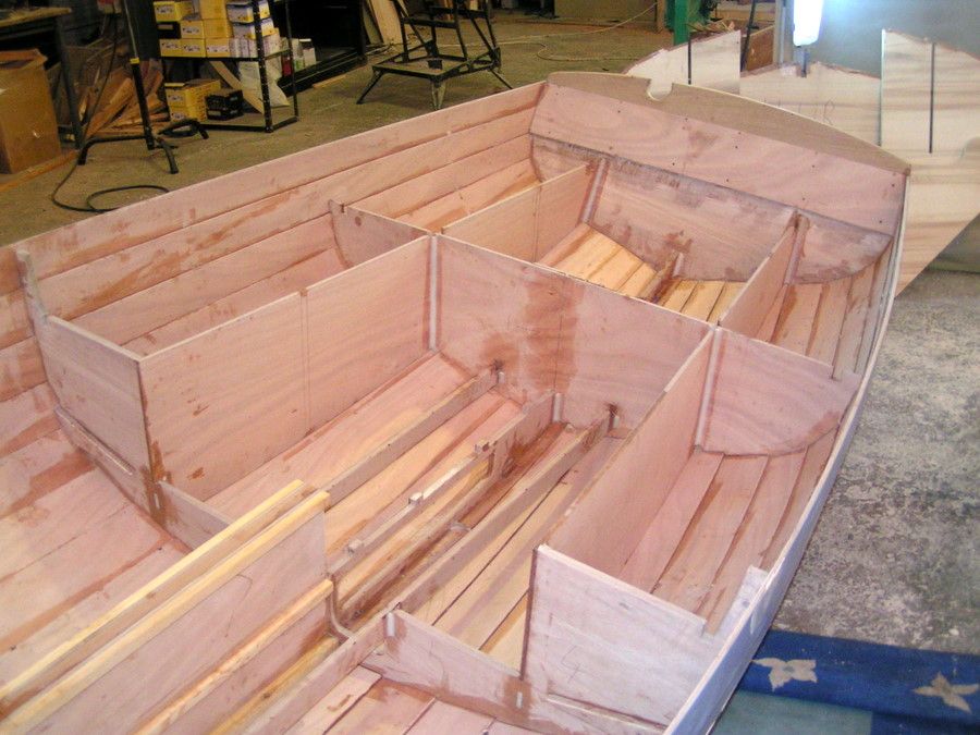 The Ilur dinghy is clinker-planked with CNC cut plywood to speed up the build process