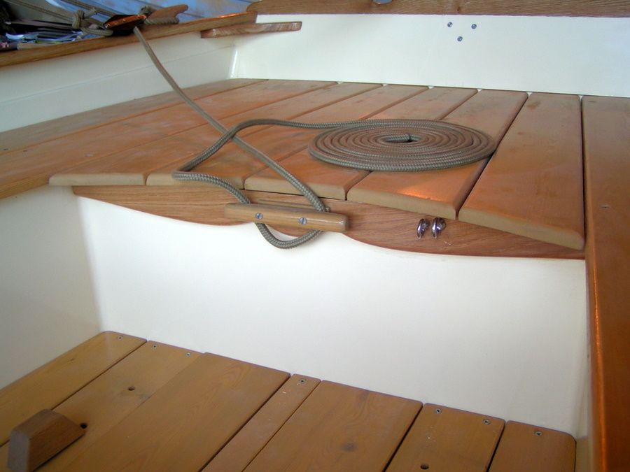 The Ilur dinghy is clinker-planked with CNC cut plywood to speed up the build process