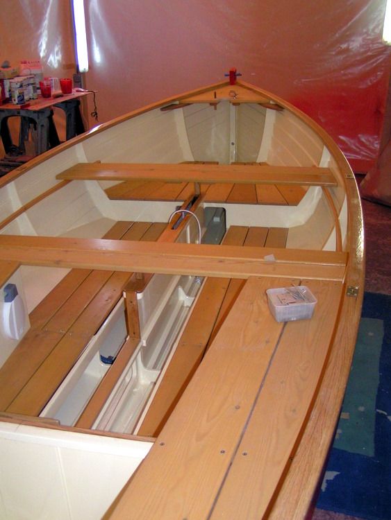 The Ilur dinghy is clinker-planked with CNC cut plywood to speed up the build process