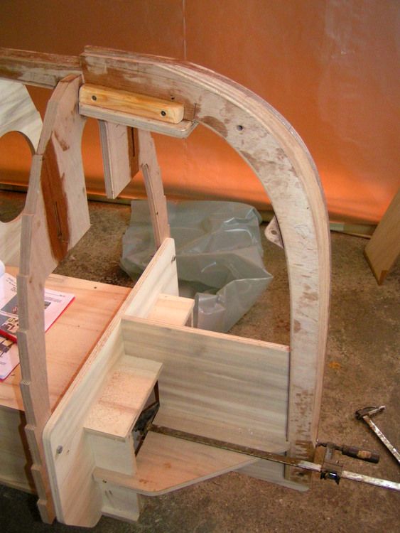 Stem and mast step - Building the Ilur dinghy