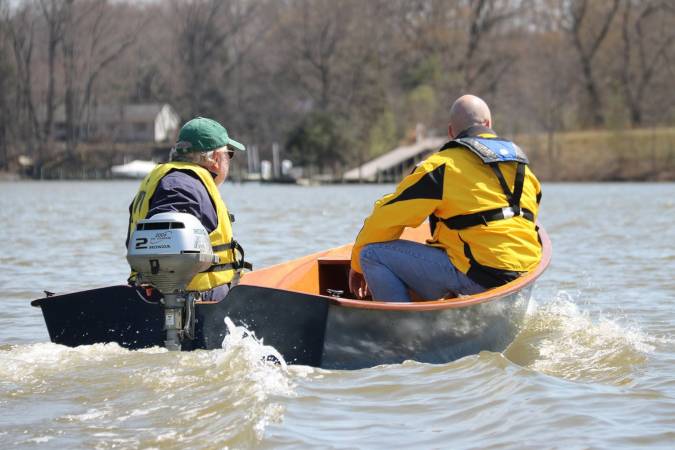 Motoring the Jimmy Skiff II wooden kit boat