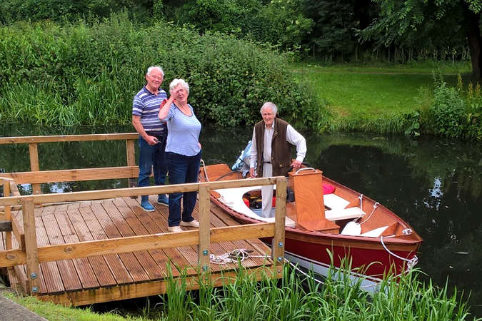 The light but sturdy Peeler motor skiff with the optional centre console