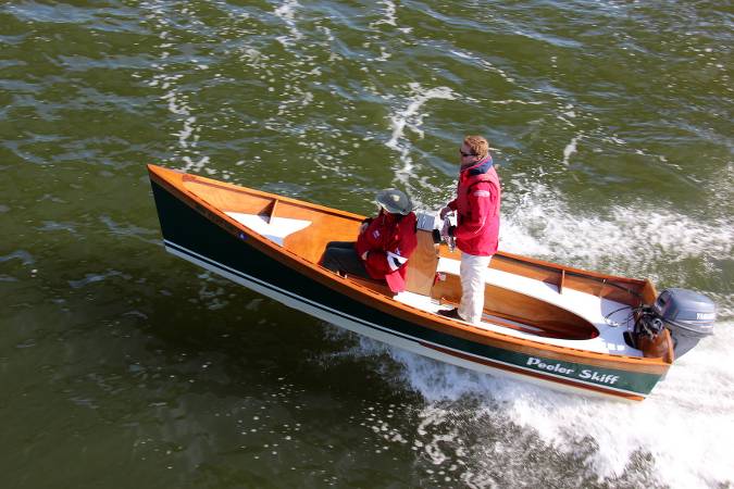 The light but sturdy Peeler motor skiff with the optional centre console