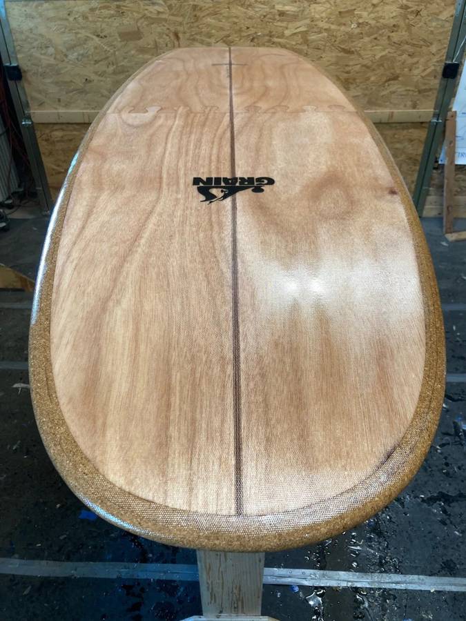 Assembling a Grain PlyBeam surfboard