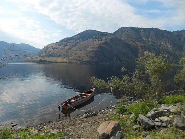 Simple home built electric Quick canoe from plans designed by Michael Storer