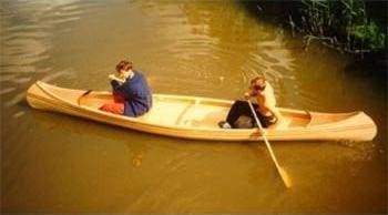 The Redbird is a light and fast day tripping canoe which performs well in most conditions