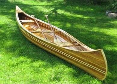 The Redbird is a light and fast day tripping canoe which performs well in most conditions