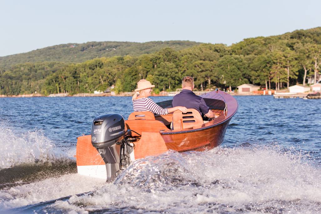 Rhode Runner - a modern kit-built wooden motorboat in the style of a classic 1950s runabout