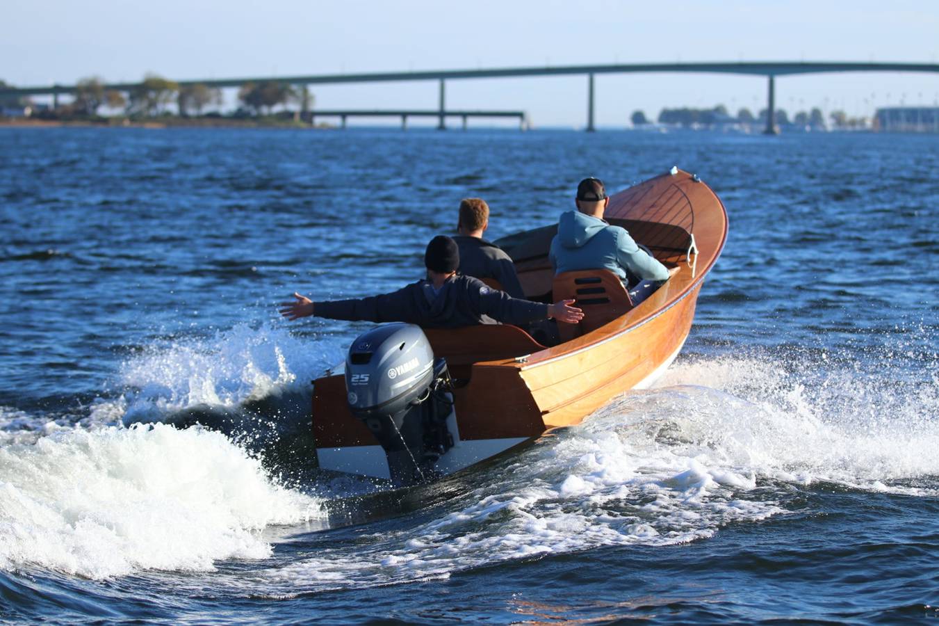 Rhode Runner - a modern kit-built wooden motorboat in the style of a classic 1950s runabout