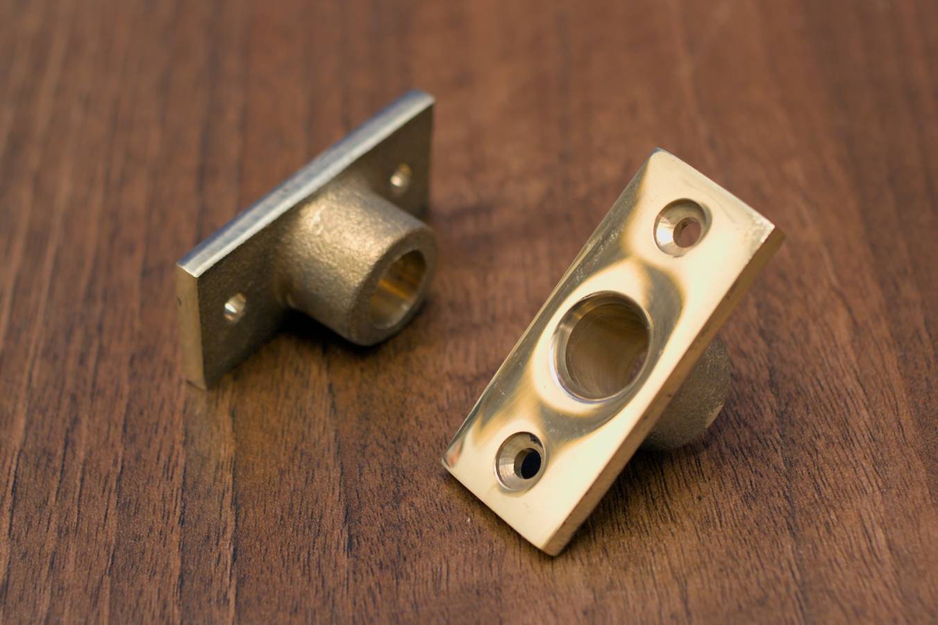 Silicon bronze top sockets for rowlocks