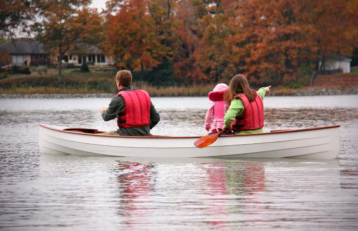 Sassafras 16 mkII modern lightweight clinker-style tandem canoe