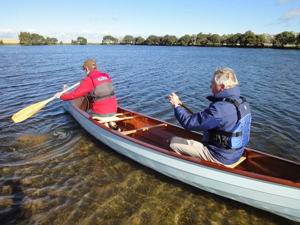 Light-weight clinker Sassafras canoe built from a kit