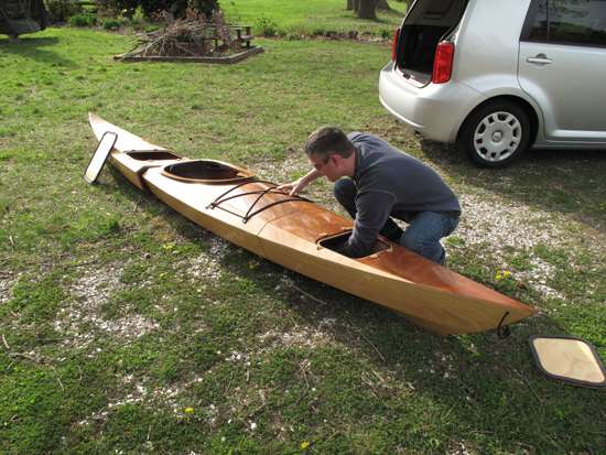 Assembly of the three-piece sectional Shearwater kayak