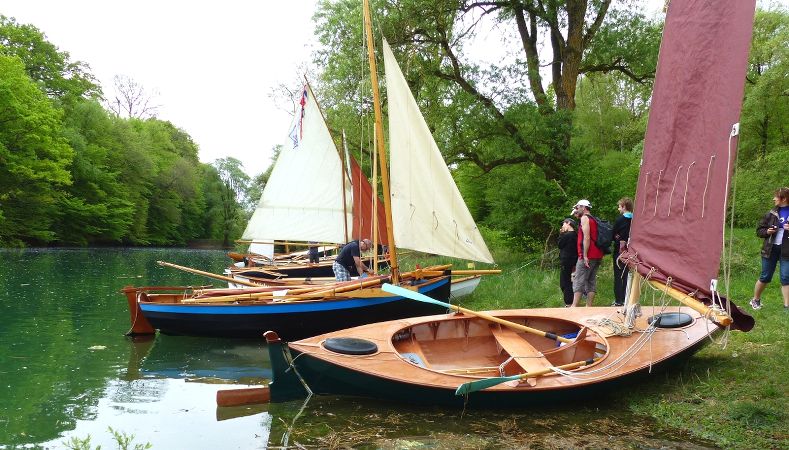 The Skerry Raid is a rowing and sailing boat for coastal expeditions