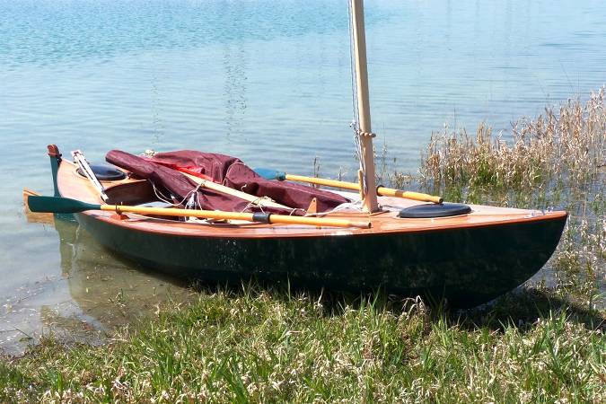 The Skerry Raid is a rowing and sailing boat for coastal expeditions