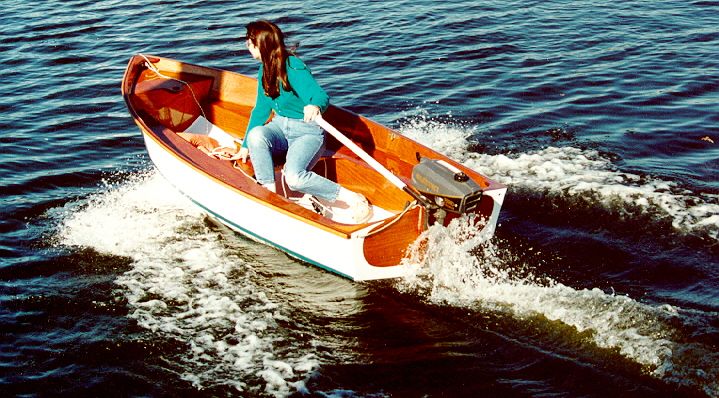 The Spindrift Dinghy under motor
