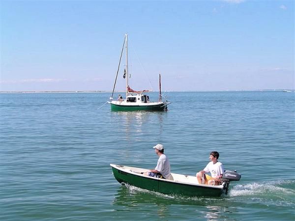 The Spindrift Nesting Dinghy was designed as a tender and can be motored, rowed and sailed
