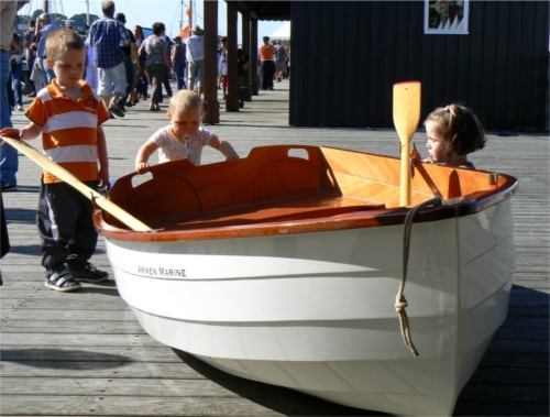 Stem Dinghy clinker style rowing tender