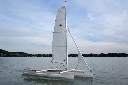 Trika 540 trimaran