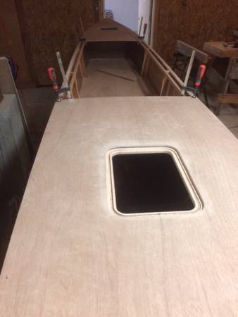 The stitch-and-glue construction of the TriRAID 560s trimaran