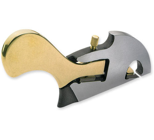 Veritas detail rebate plane for cutting small rebates and cleaning up the bottom of grooves