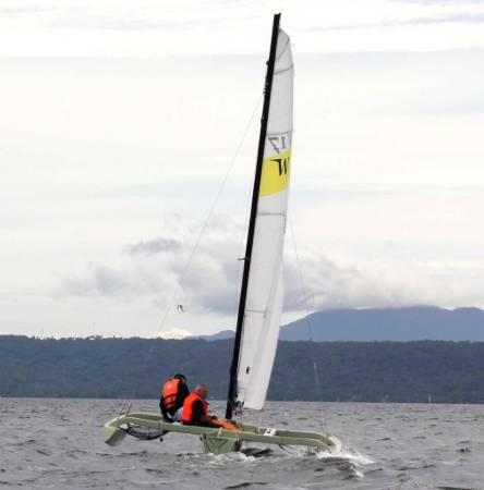 The fast and comfortable W17 sailing trimaran