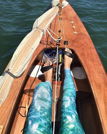 The pedal drive alone can drive the Waterlust canoe to hull speed