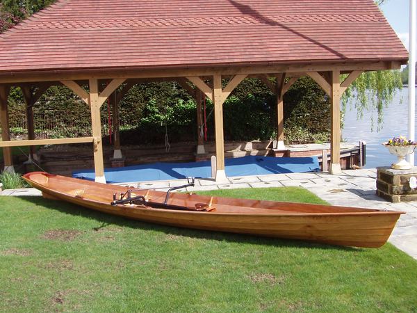 Kit built Wherry at the side of the Thames