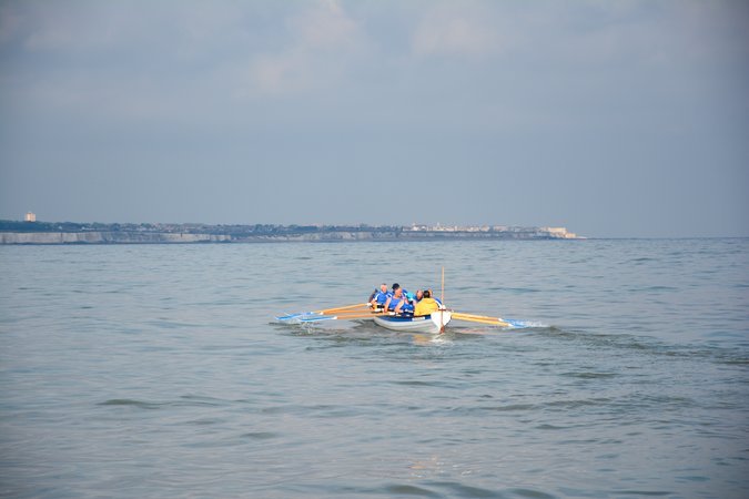 The Whitby Pilot Gig is a wooden racing boat for six-oared team rowing that is quick to build and based on a traditional Cornish Pilot Gig